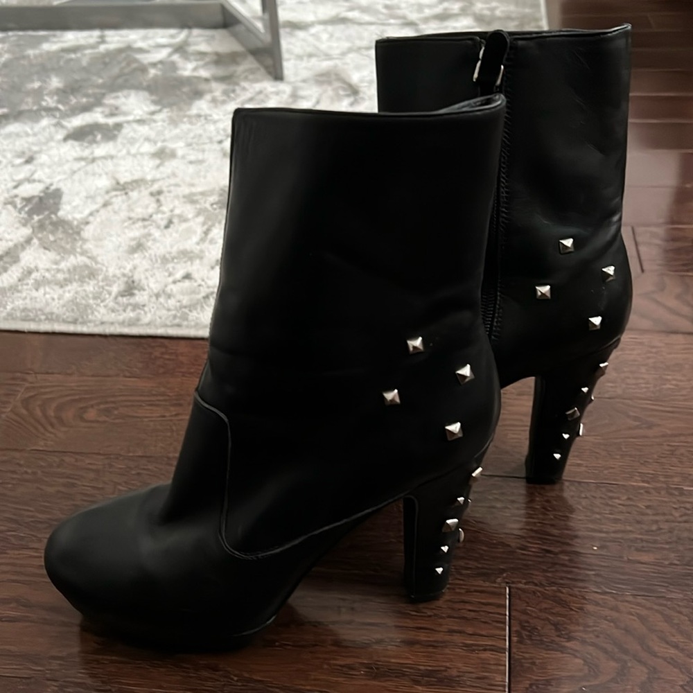 MOSCHINO boots